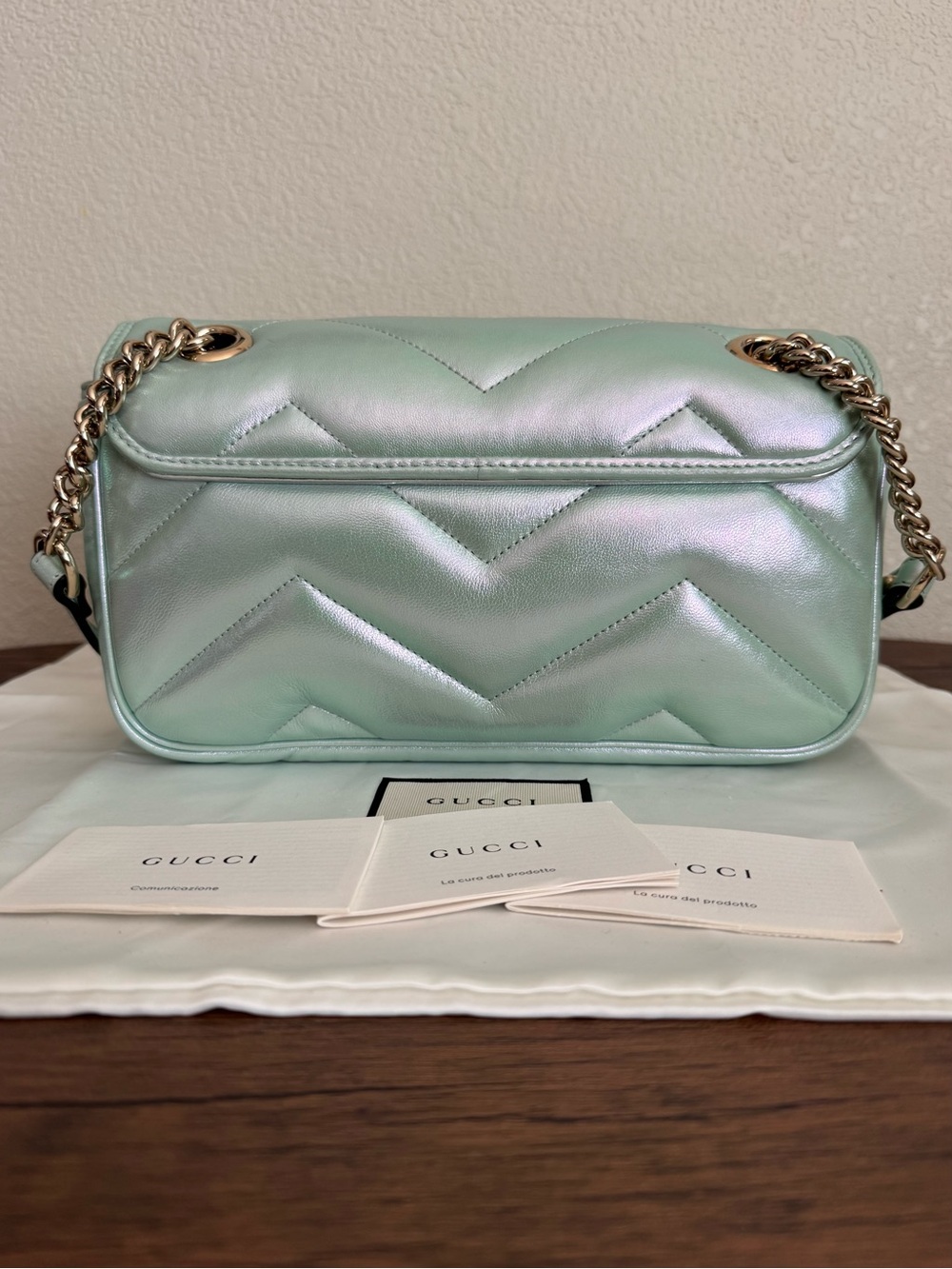 GUCCI GG Marmont Limited Edition Iridescent Calf Leather Chain Bag - Picture 5 of 10